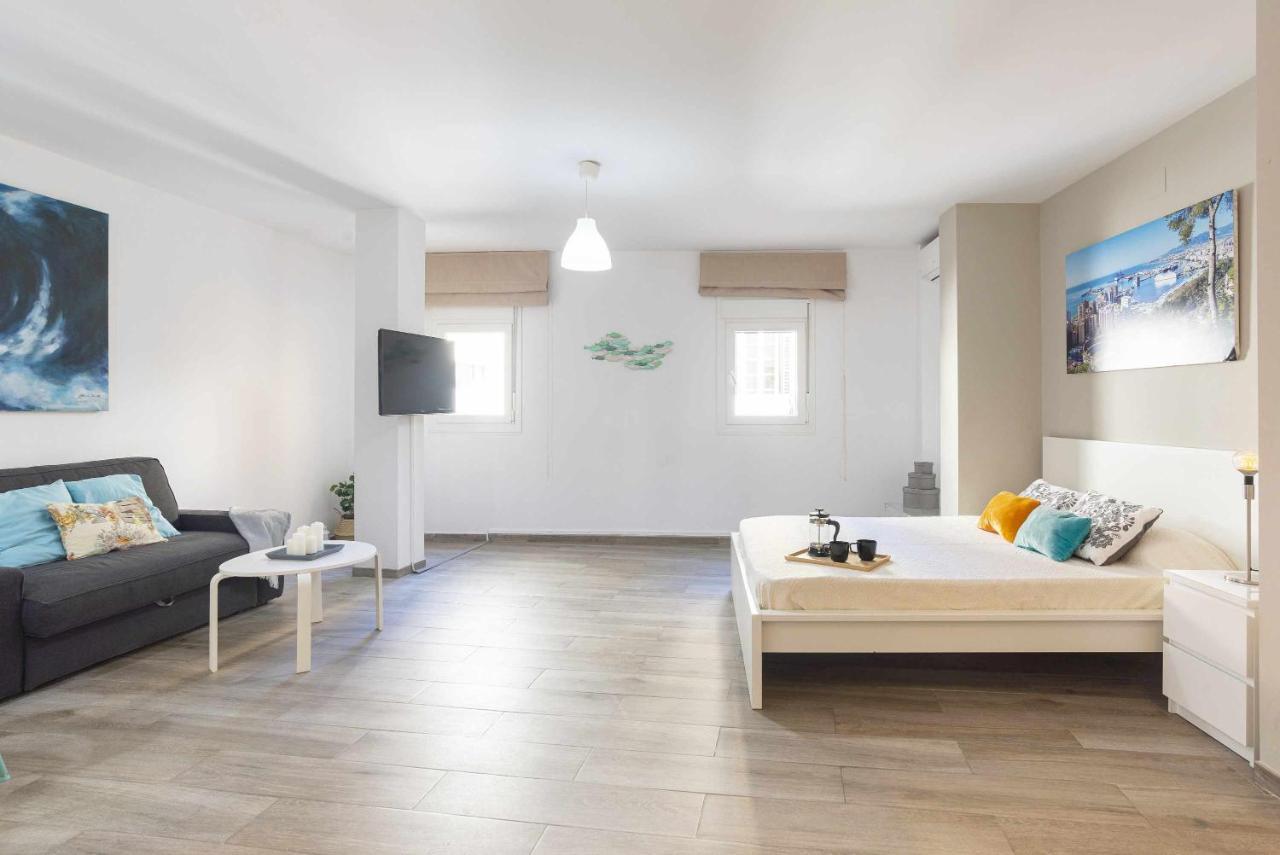 Apartamento Loft Santa Lucia Centro Málaga Exterior foto